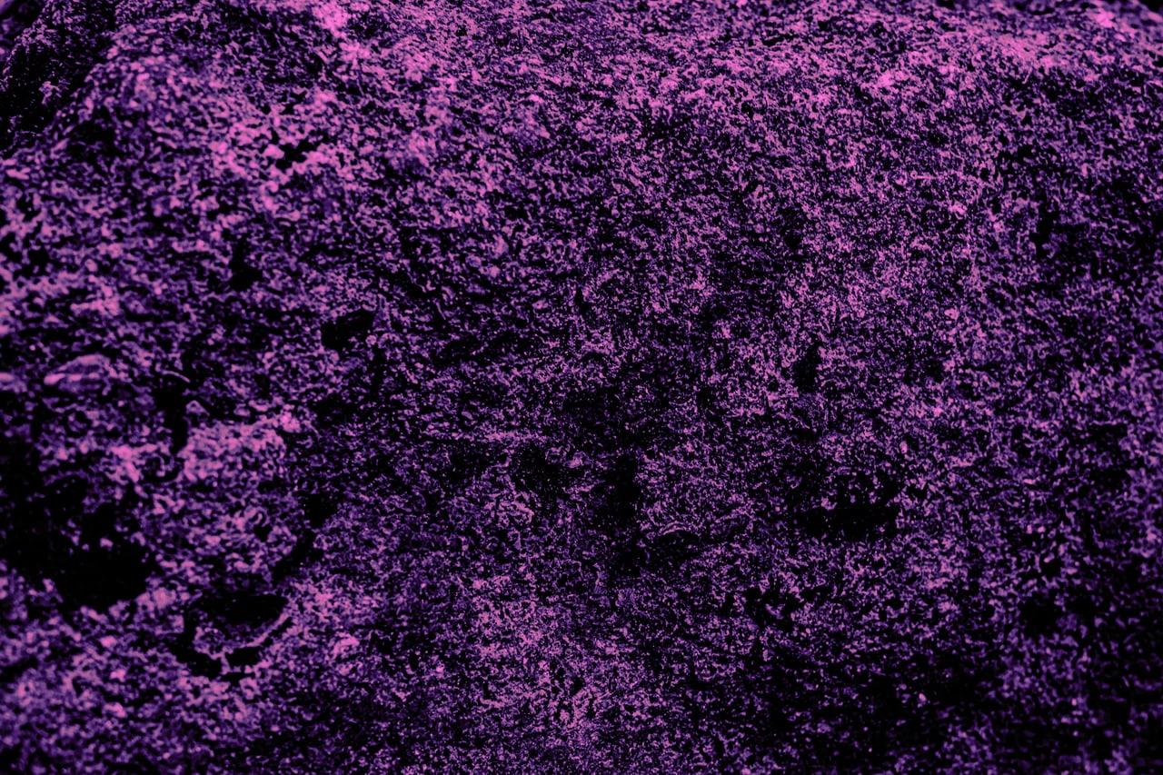 Sunlit Wave background Sunlit Wave is a dark red ChatGPT theme with an image background.